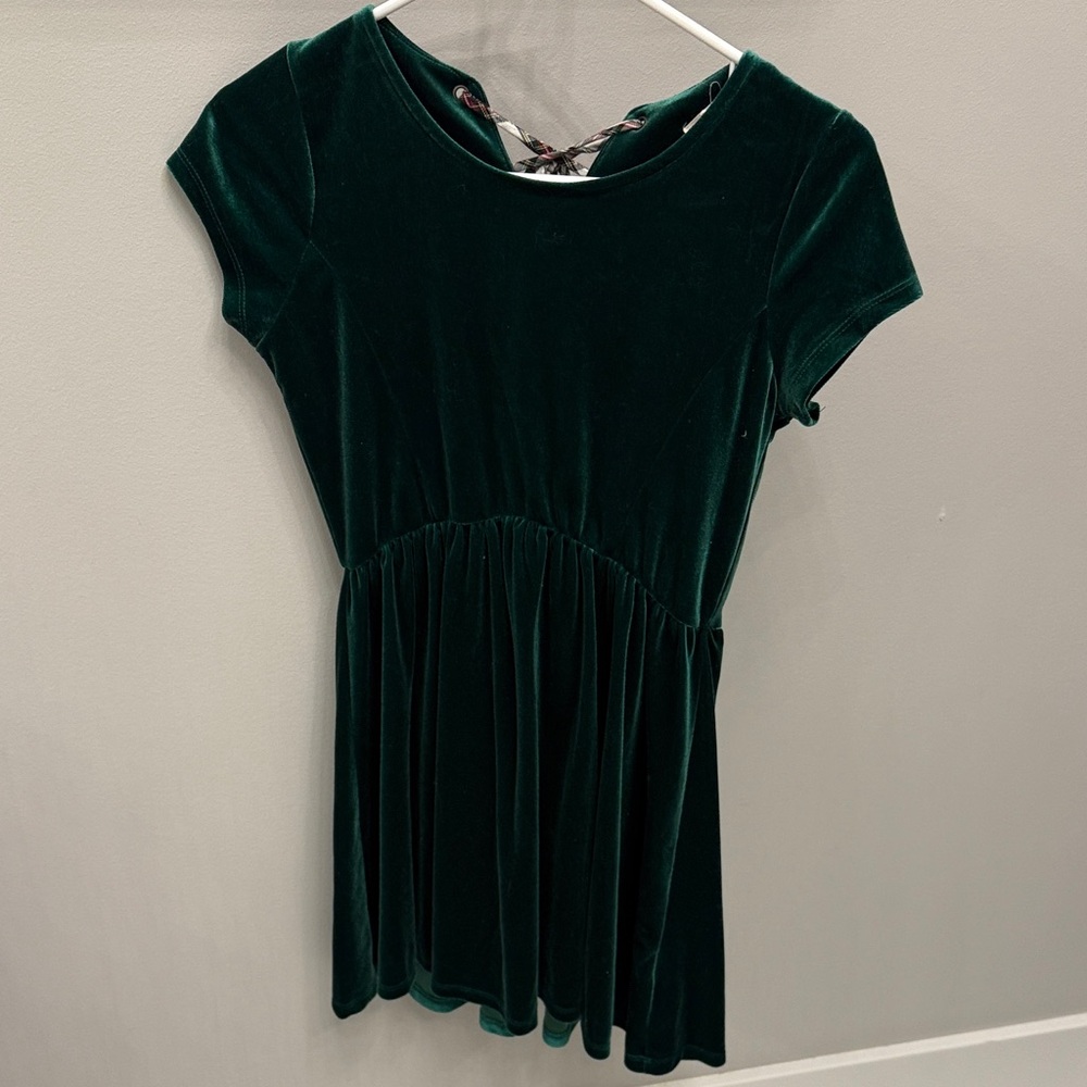 Velvet Short Sleeve Dress in Dark Green